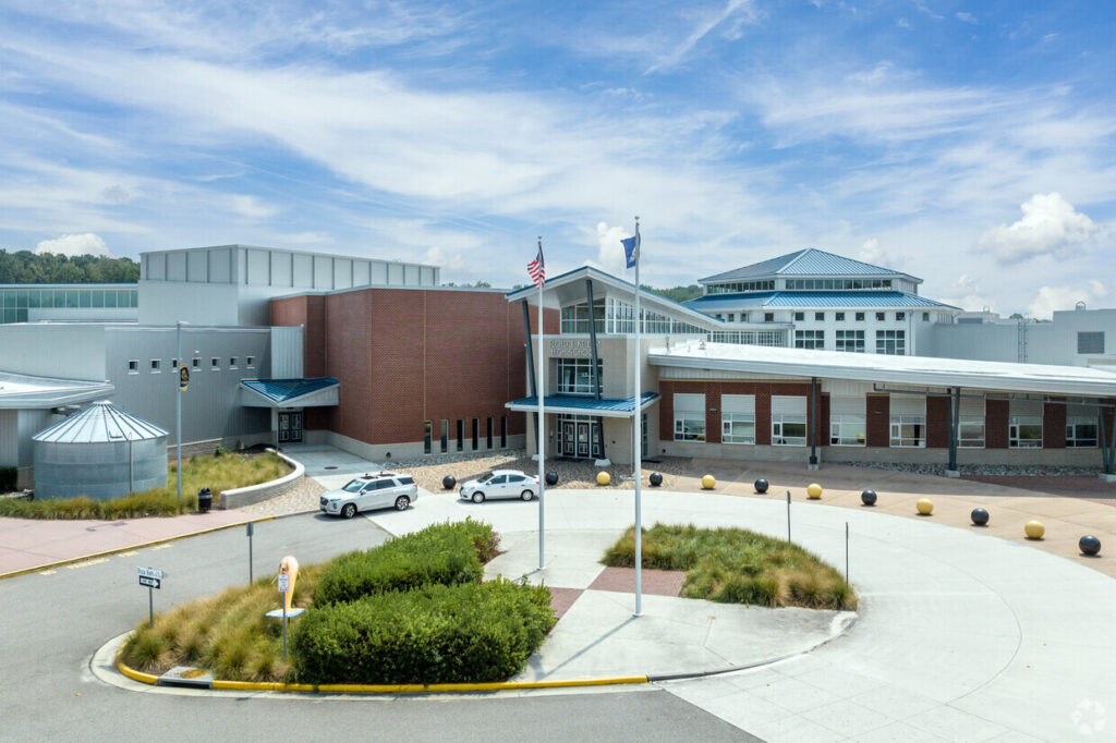 Floyd E Kellam High School